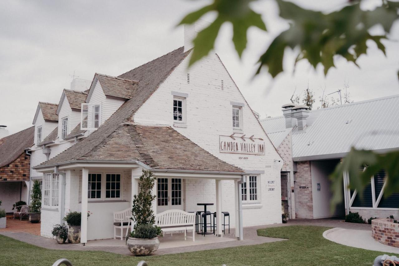 Camden Valley Inn Экстерьер фото