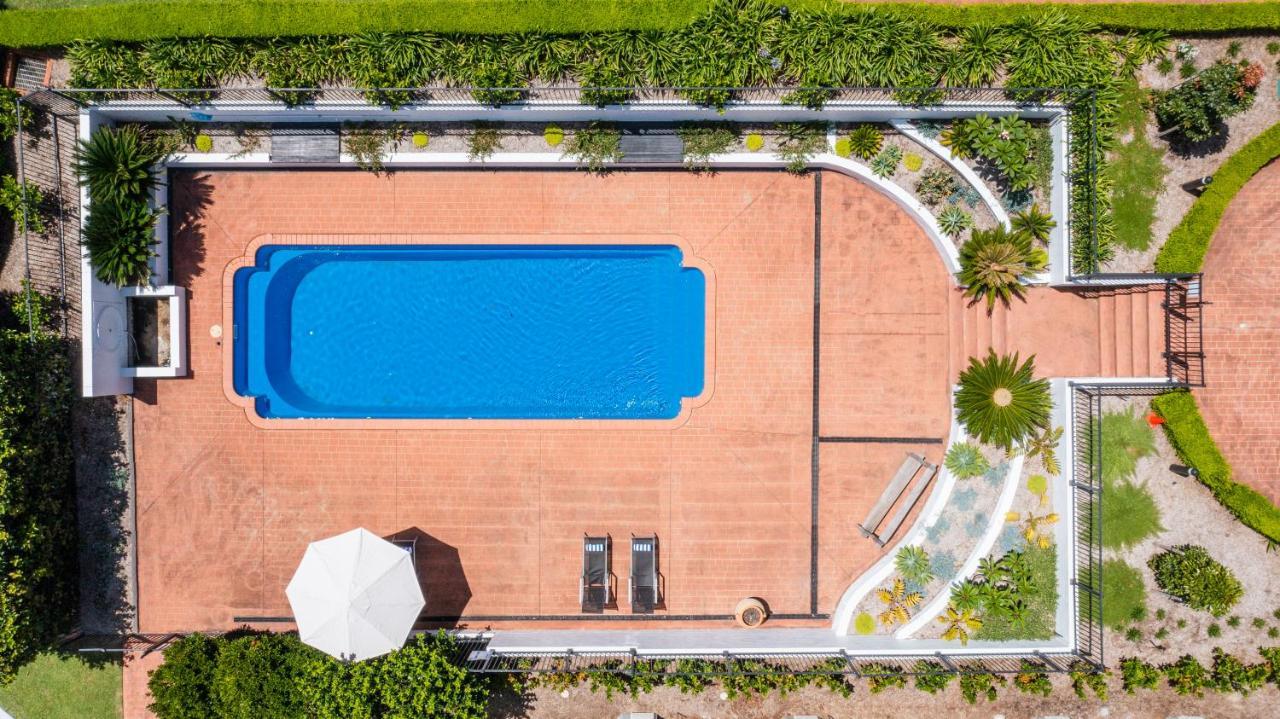 Camden Valley Inn Экстерьер фото