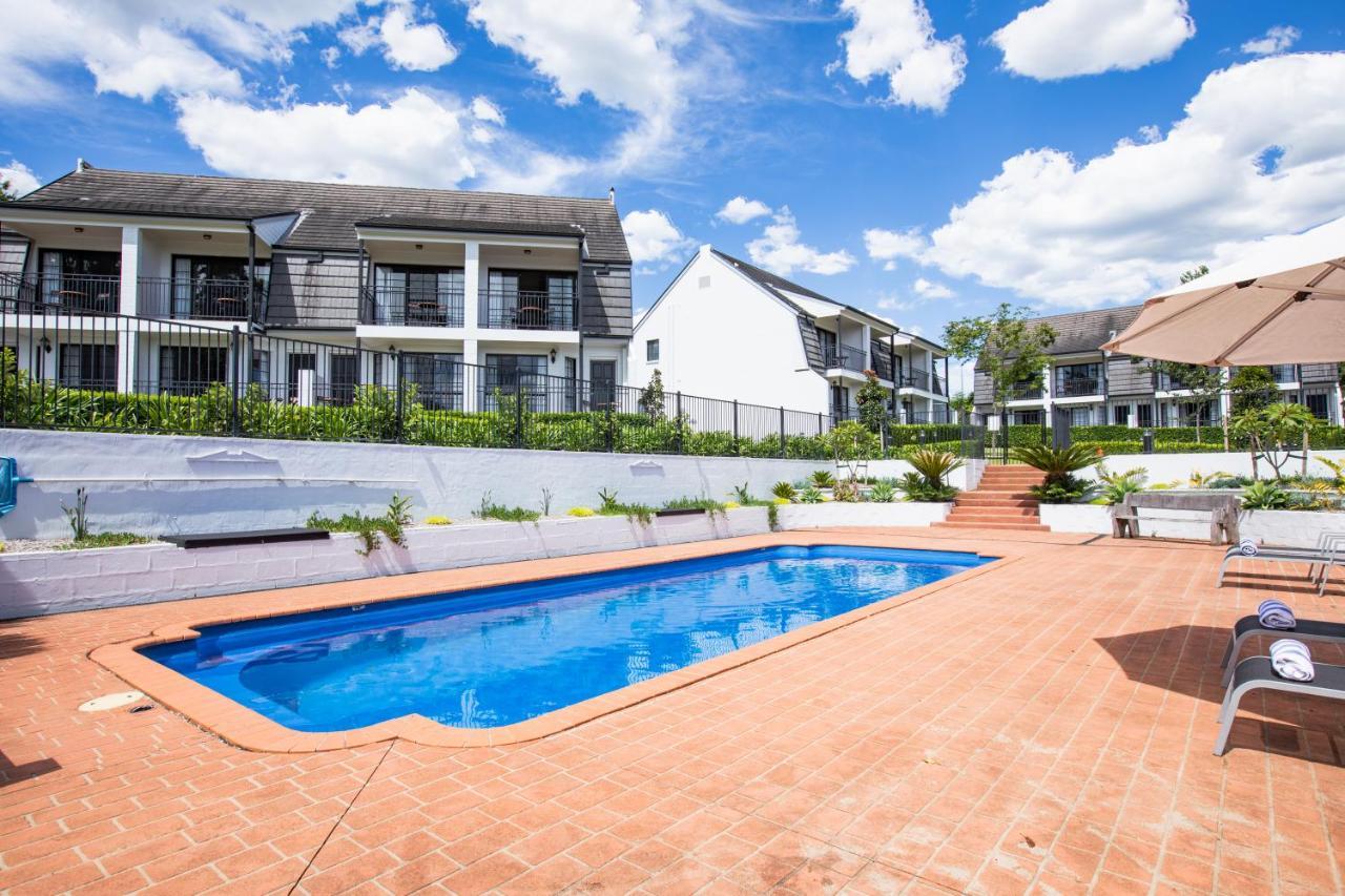 Camden Valley Inn Экстерьер фото