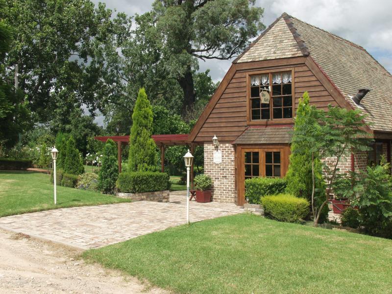 Camden Valley Inn Экстерьер фото